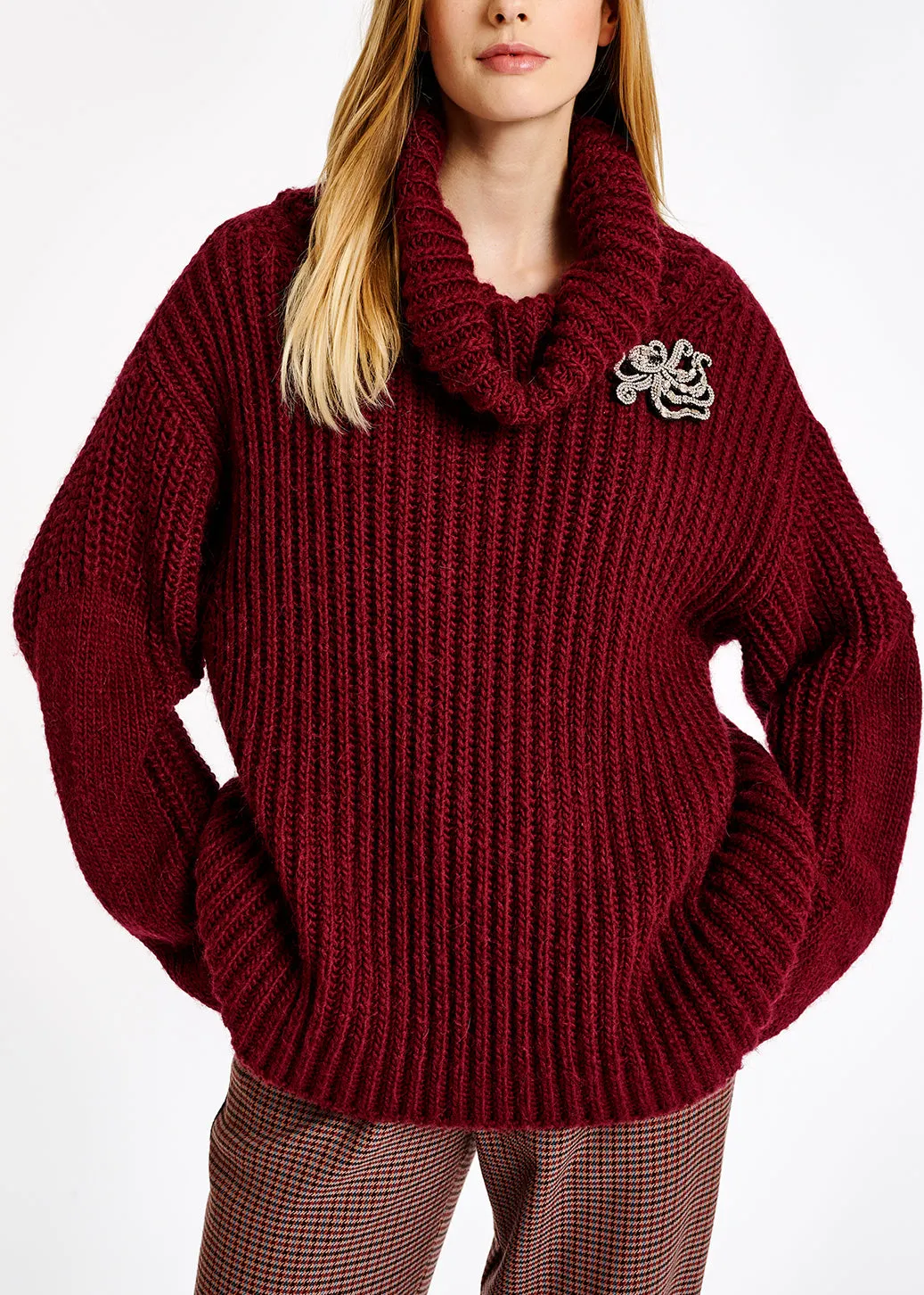 Burgundy chunky ribbed turtleneck sweater