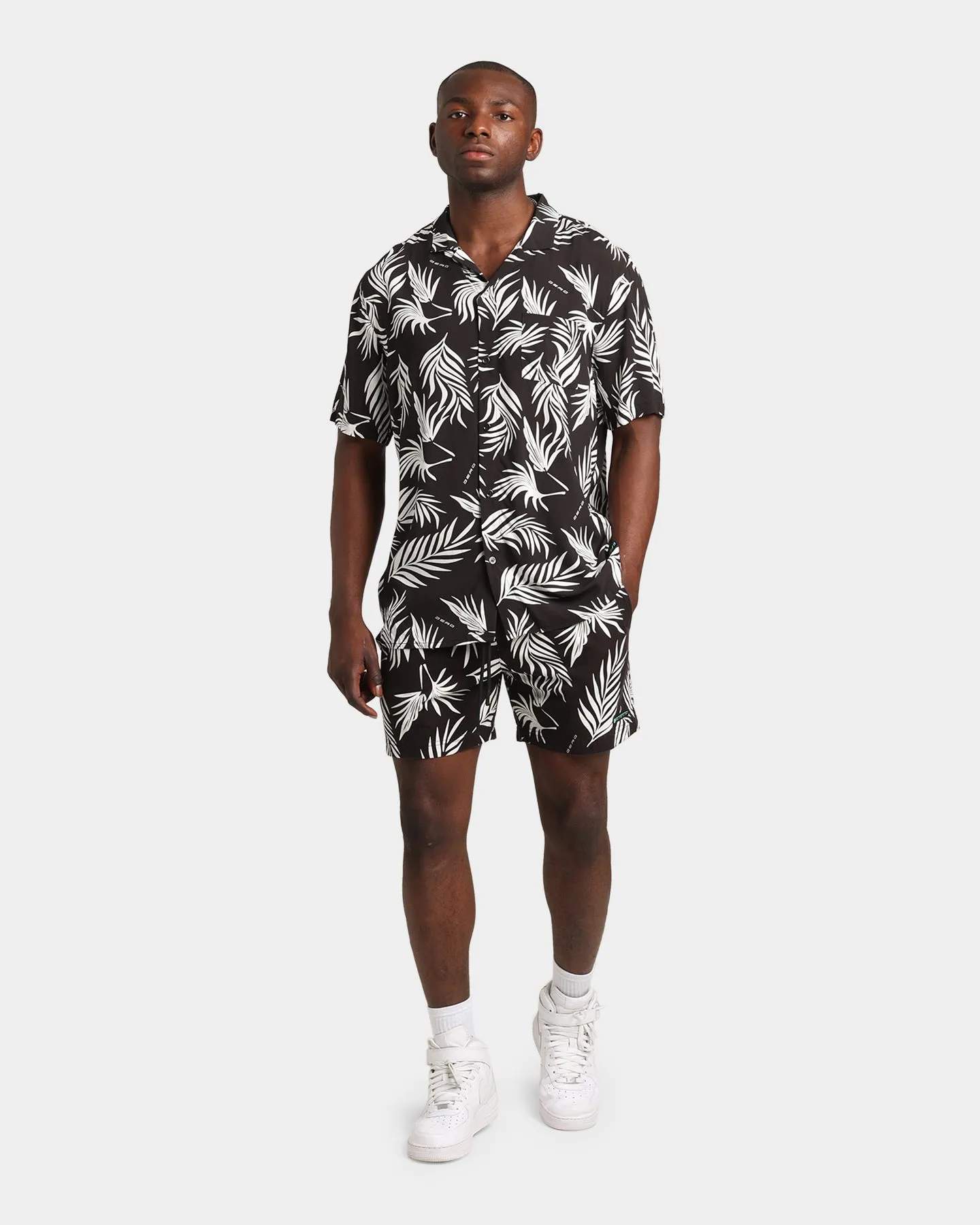 Dead Studios Tropics Party Shorts Black/White