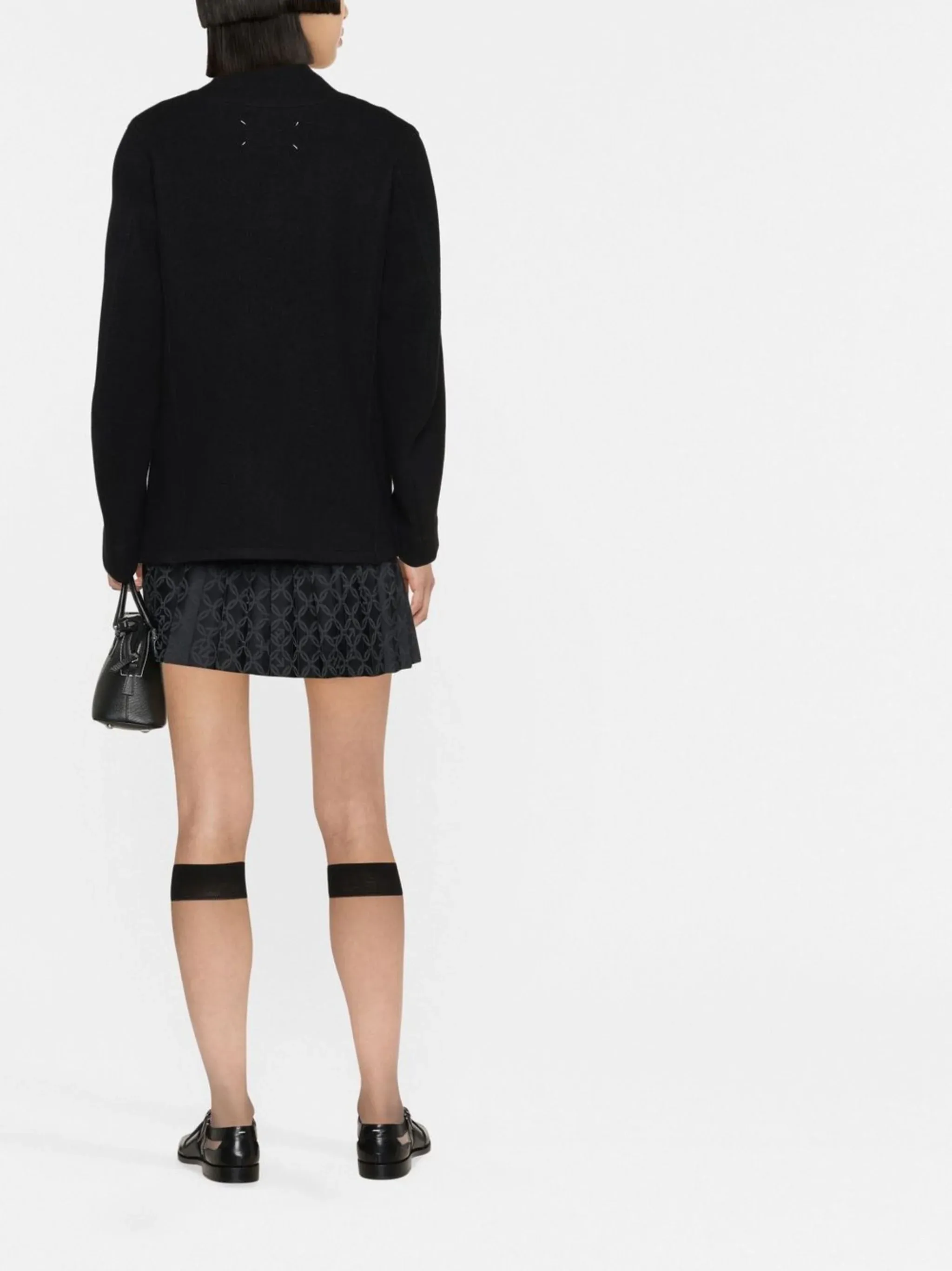 long-sleeve single-breasted wool jacket