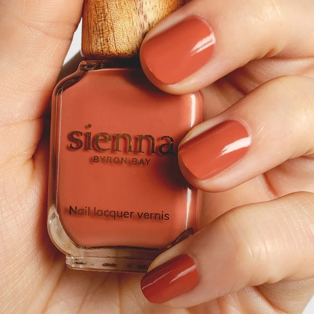 SIENNA BYRON BAY - Courage Nail Polish