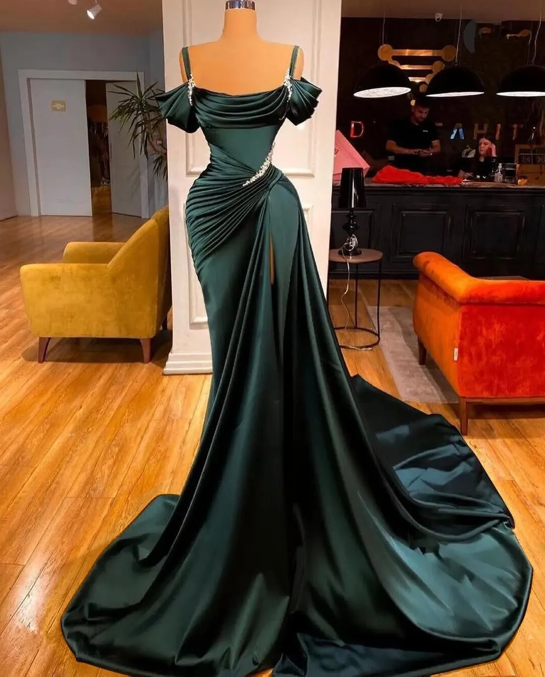 Women's Satin Mermaid Long Prom Dresses Spaghtti Straps Beaded Sparkly Formal Evening Gowns with Slit R060