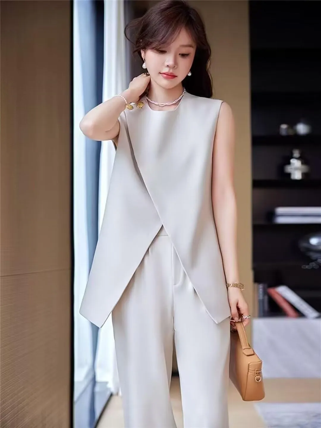 Womens Sleeveless Suit Vest and Wide Leg Pants Business Summer Casual Top Blazer Jacket Suit Sets for Women 2 Piece Outfits